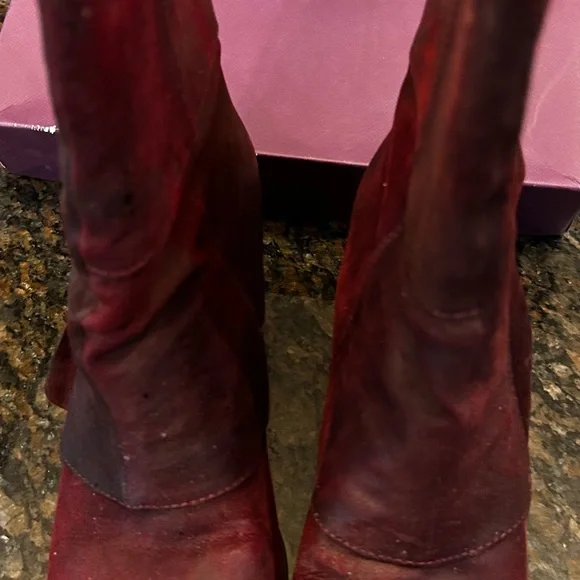 Fergie Dark Burgundy Heeled Boots - Picture 3 of 6